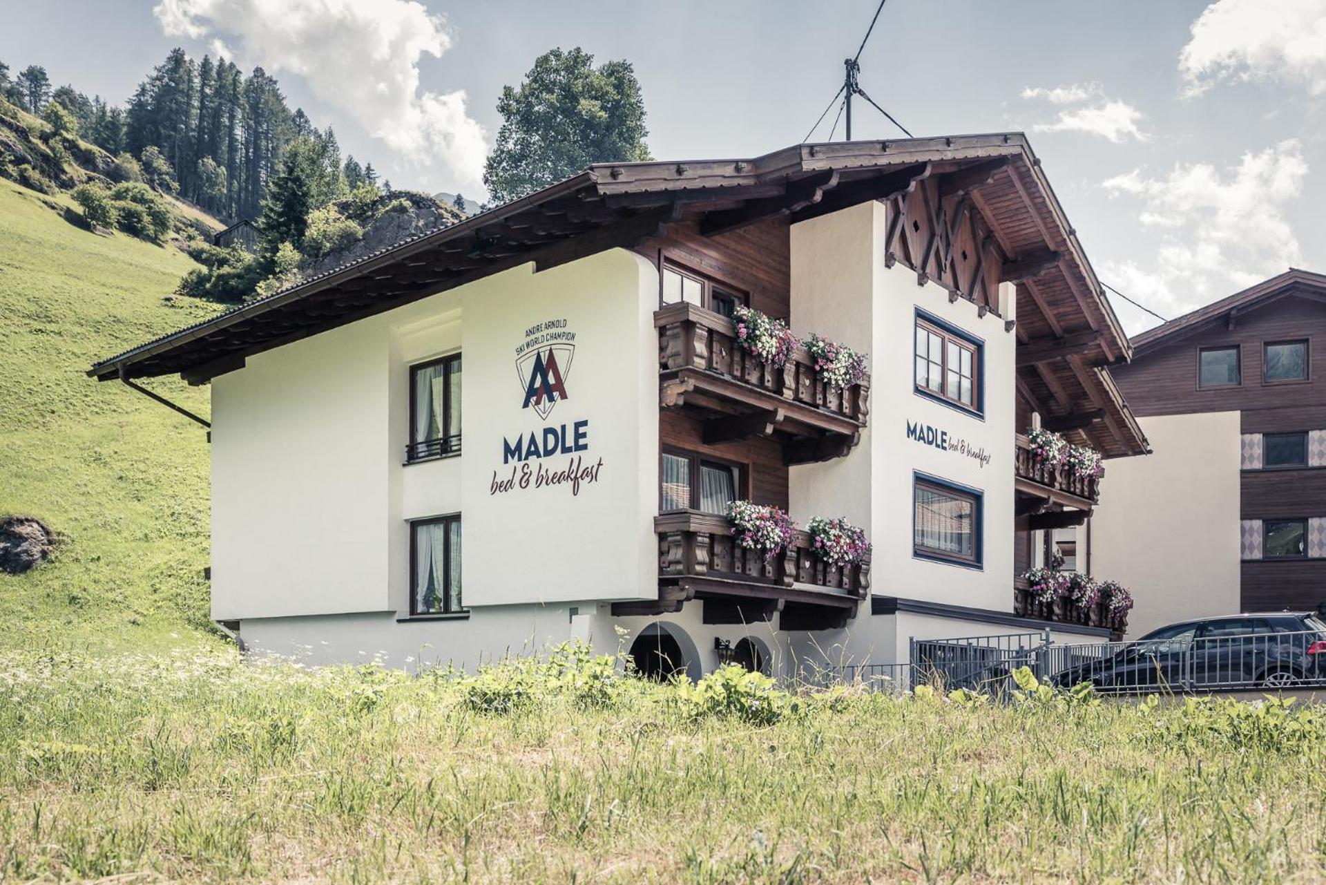 Madle - B&B Sölden Exterior foto